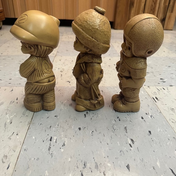 Lot x3 FannyKins by Bill Mack -  Baseball, Football, Skier Figurines - Picture 2 of 5